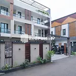 Yayah Rooms Bogor Syariah RedPartner