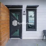 Yayah Rooms Bogor Syariah RedPartner